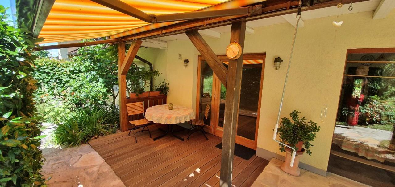 Paradies 2 Castellberg-Jakobsweg Döttingen Zewnętrze zdjęcie